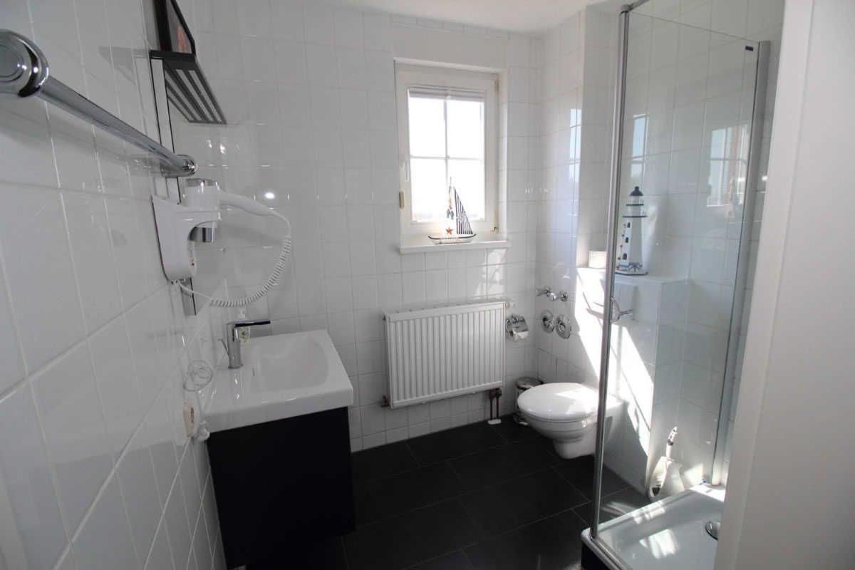 Ferienwohnung Kranichglueck Neddesitz Buitenkant foto